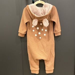 Junie Grey - Cutest little waffle jumpsuit with reindeer hoodie, size 12-18 mo